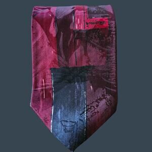 Men's Como Collezione Imported Silk Tie Red & Black Abstract Pattern